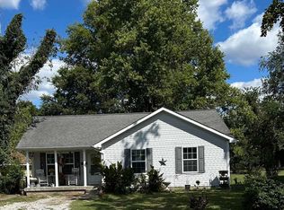 407 E Market St, Princeton, KY 42445
