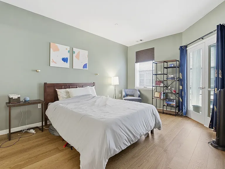 23 Pierside Dr #232 — Photo 7