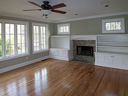 Huge sun room-home theatre