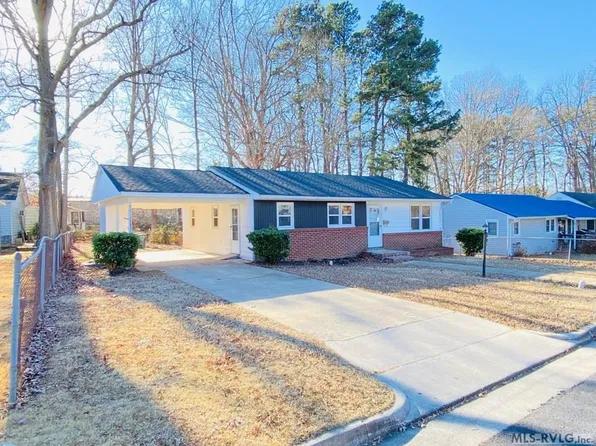 638 W Northington St, South Hill, VA 23970