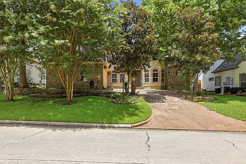 79 Melrose Dr Photo 1