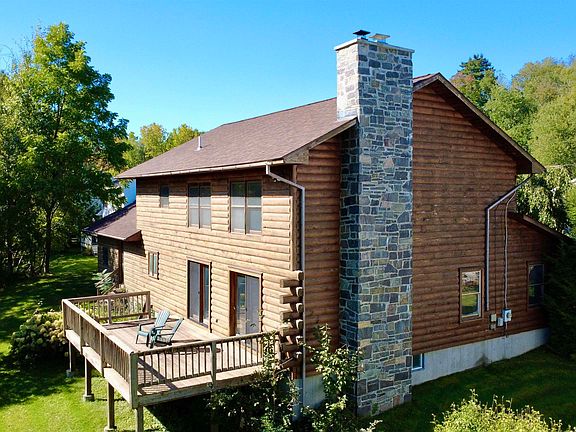 2nd image of 18 Greenview Drive