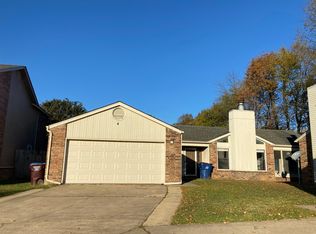 4 Brookshire Ct, Fort Smith, AR 72903