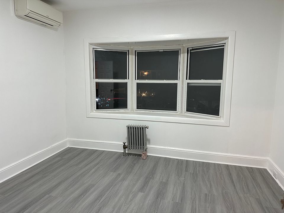 1st image of 12131 5th Ave #1F