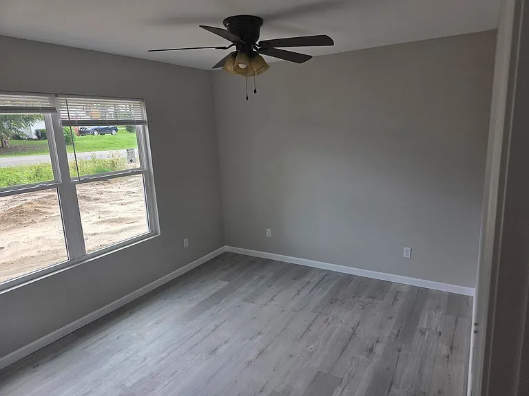 111 Holly Hill Dr — Photo 10