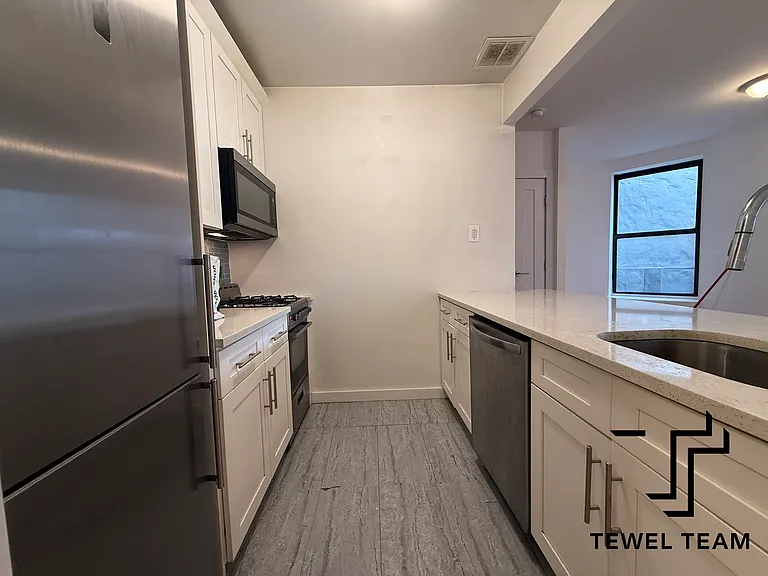 2273 Adam C Powell Blvd #5D — Photo 6
