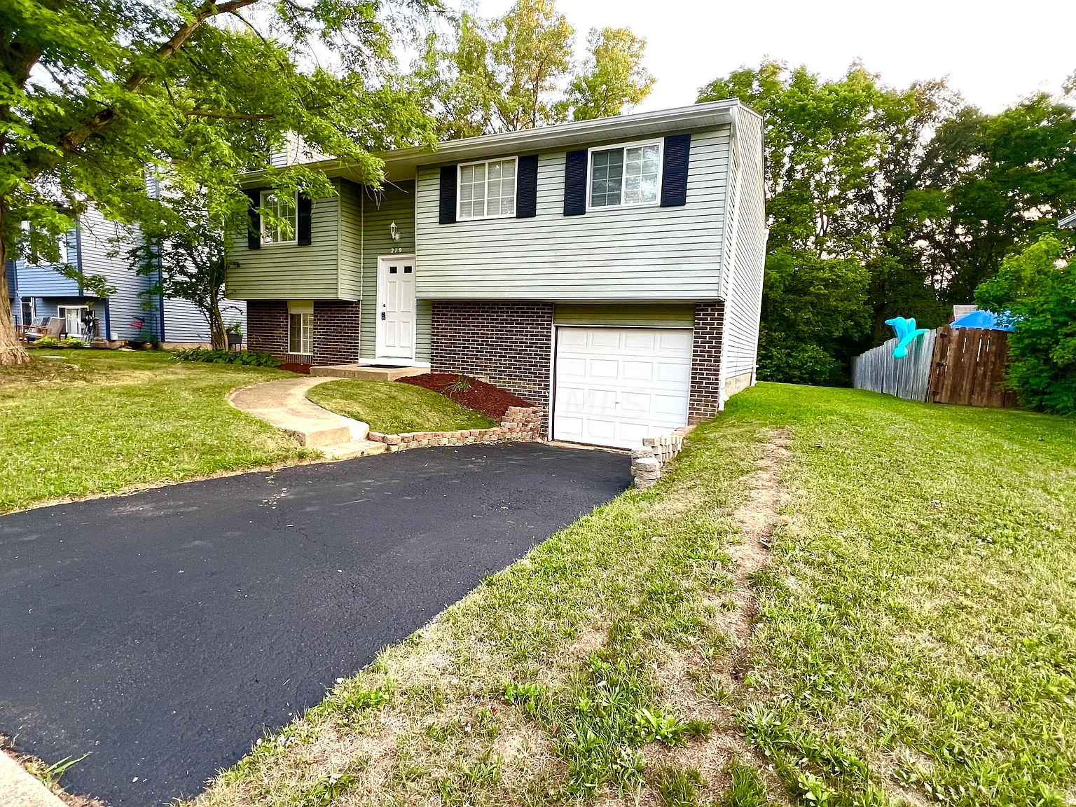279 Green Lake St photo 1