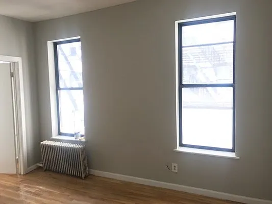 Rented by Salon Realty Corp | media 14