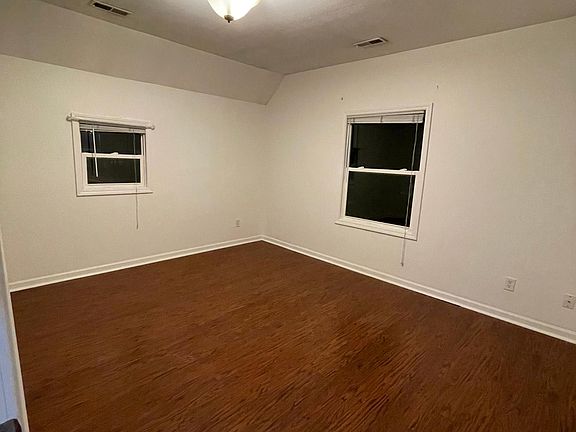 5th image of 1010 Fulton St W APT 2