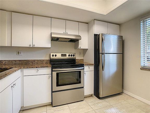 2nd image of 209 Palmetto Ct #29