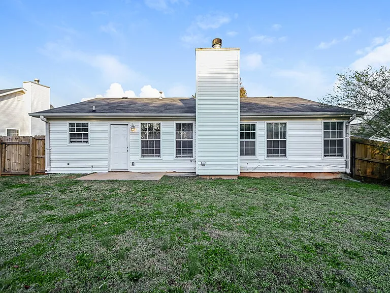 337 Autumn Lake Dr — Photo 19