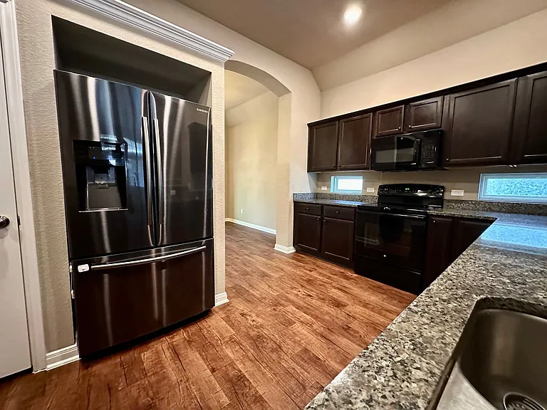2709 Keathley Dr — Photo 7