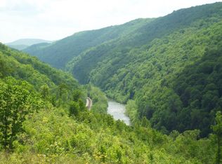 Hidden Trails Rd, Wartburg, TN 37887