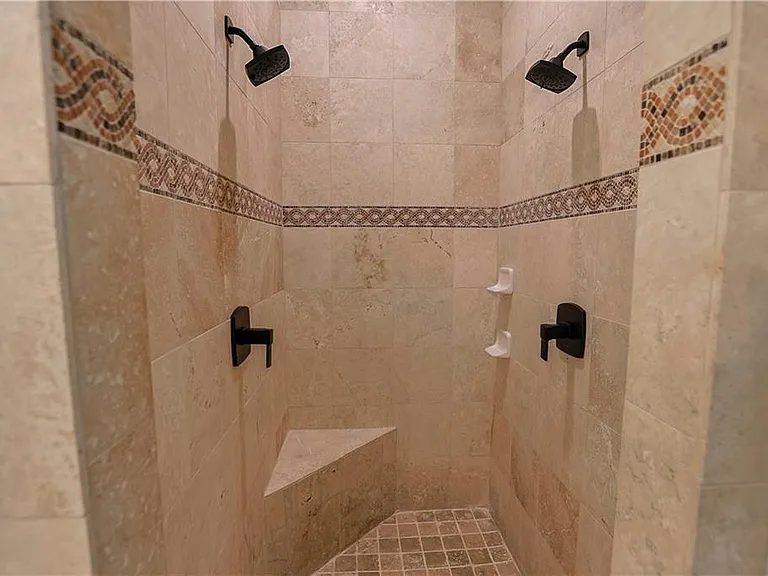 1294 Lenox Park Blvd — Photo 45