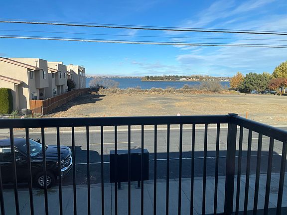 2nd image of 2805 W Marina Dr #A4