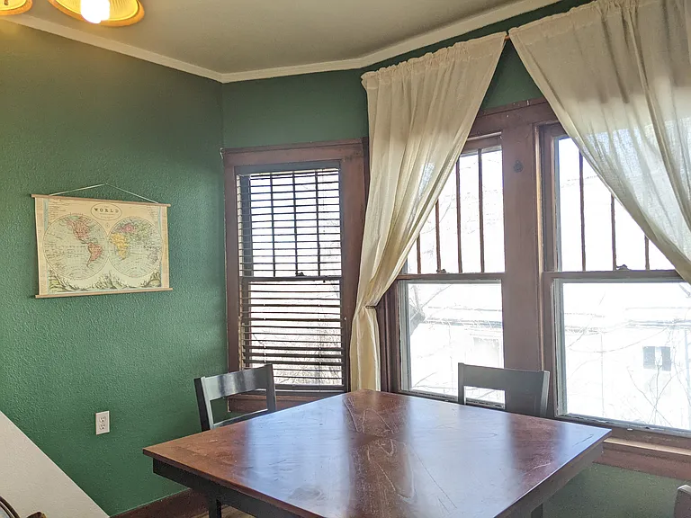 712 South St #A — Photo 2