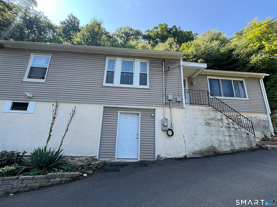 245 Frost Bridge Rd