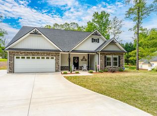 960 Spring Valley Rd, Inman, SC 29349