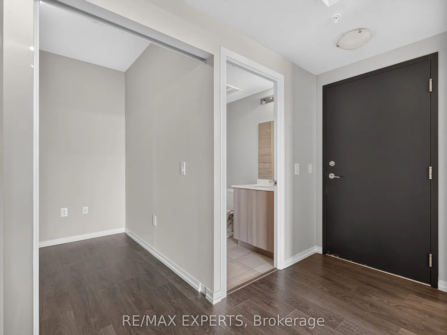 2 bed, $2,300 — Photo 3