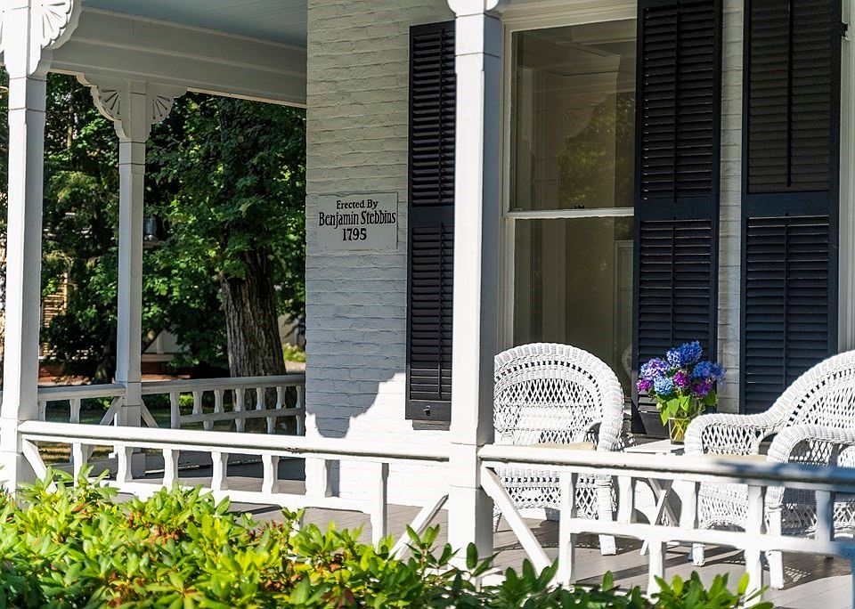 878 Longmeadow St, Longmeadow, MA 01106 Zillow