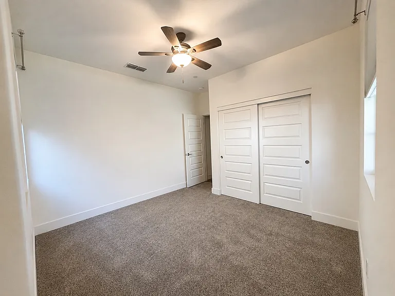 12840 Thorntonhall Dr — Photo 5