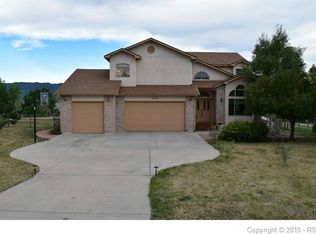 885 Caribou Cir, Monument, CO 80132