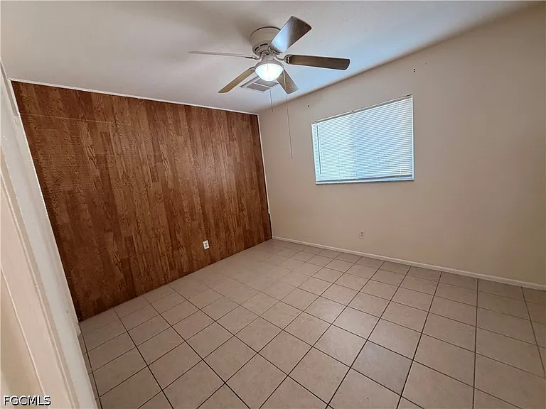 1212 SE 2nd Pl — Photo 6