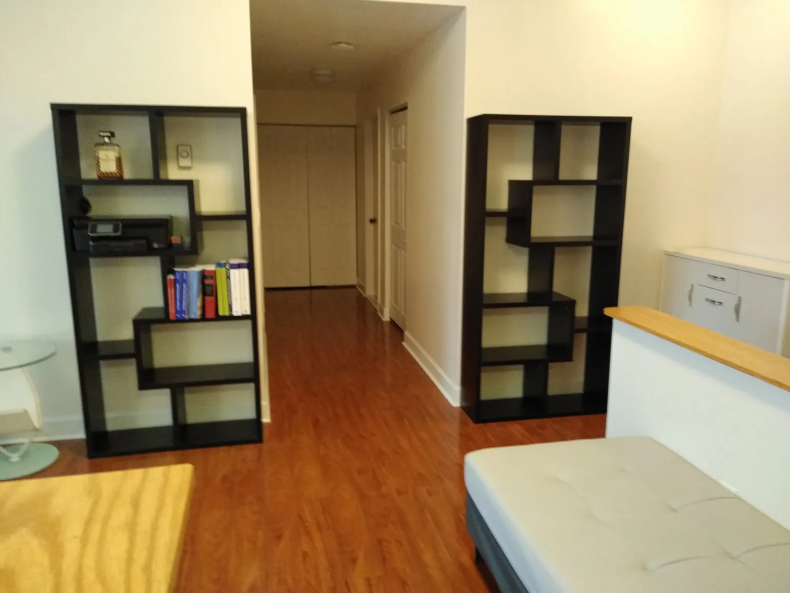 2 bed, 1090 sqft, $1,795 — Photo 3