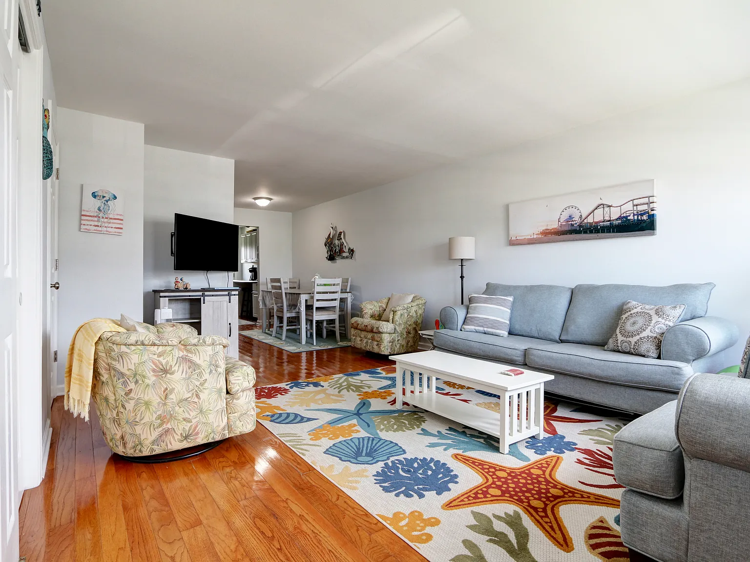 1 bed, 737 sqft, $1,600 — Photo 4