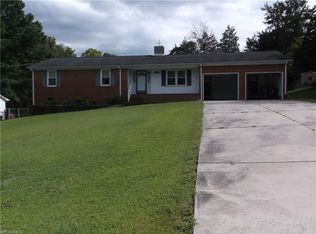 132 Apollo Cir, Archdale, NC 27263