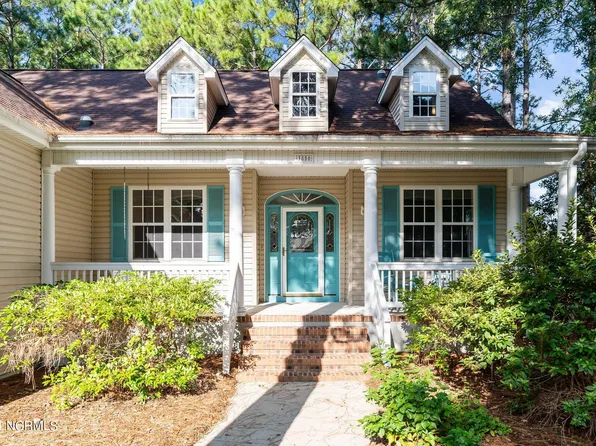 3850 Harmony Circle SE, Southport, NC 28461