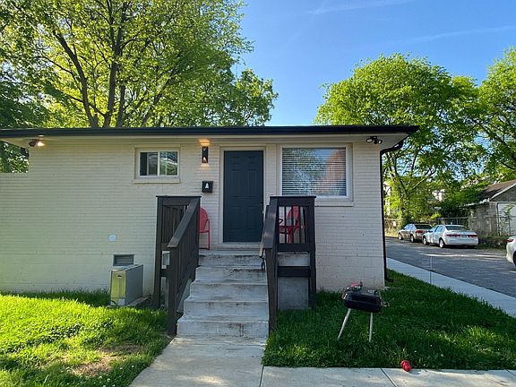 2nd image of 1905 Hermosa St Unit A