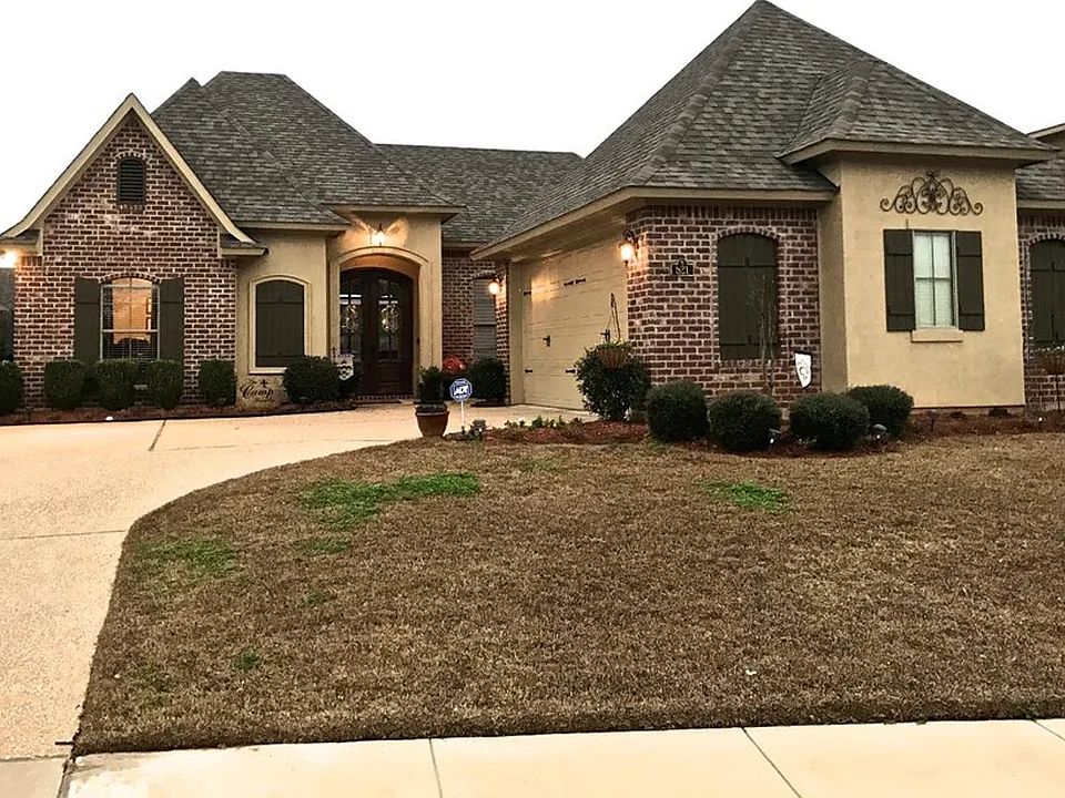 1st image of 521 Tupelo Dr