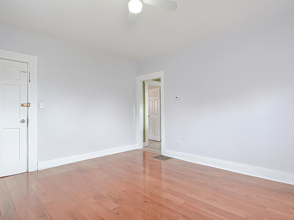 1st image of 6 Rockland St Floor 2