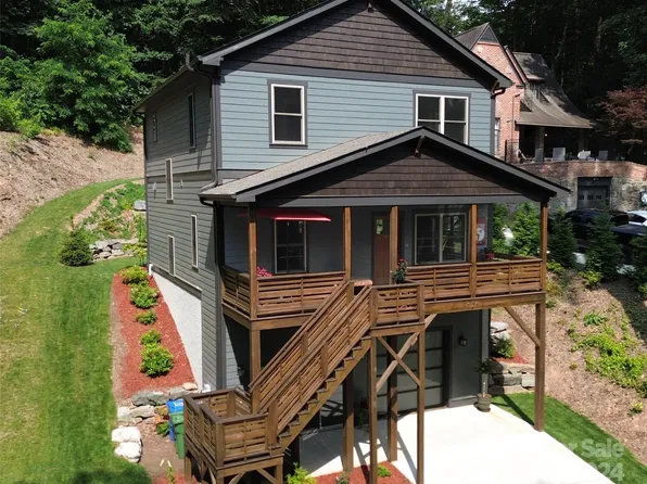 121 Hibriten Dr, Asheville, NC 28801