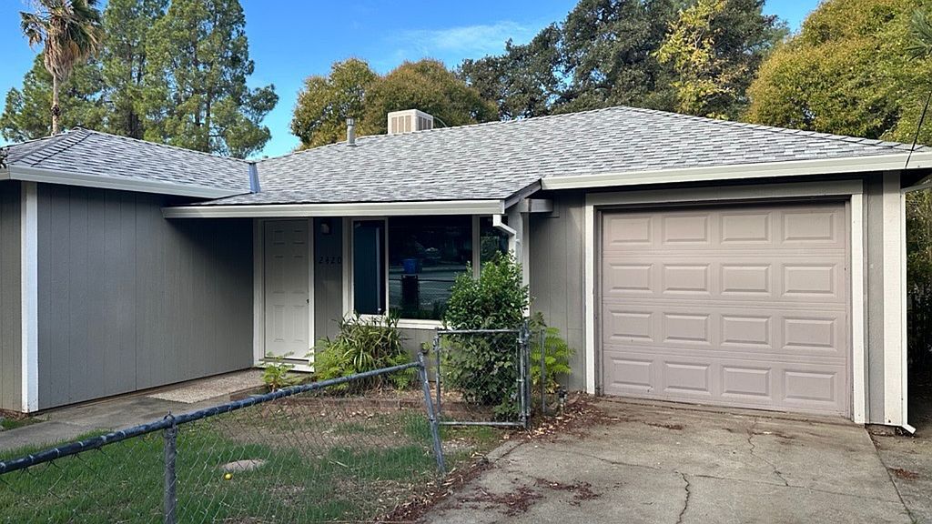 2420 Baldwin Ave - Property Image