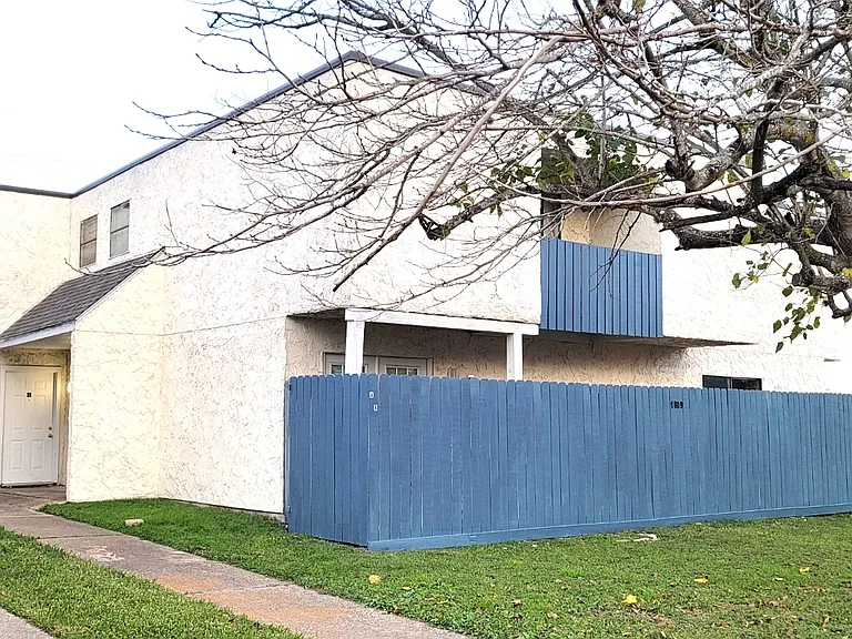 1809 Potomac Pl #C — Photo 17