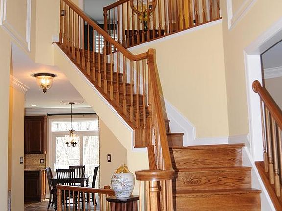 2nd image of 2427 Mill Heights Dr