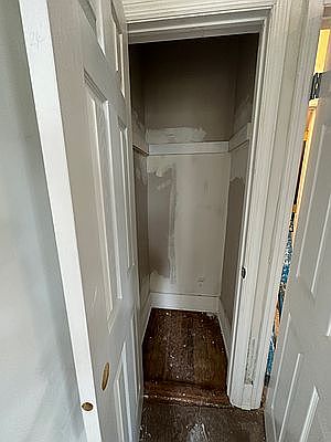 5th image of 1953 E 17th St APT 2