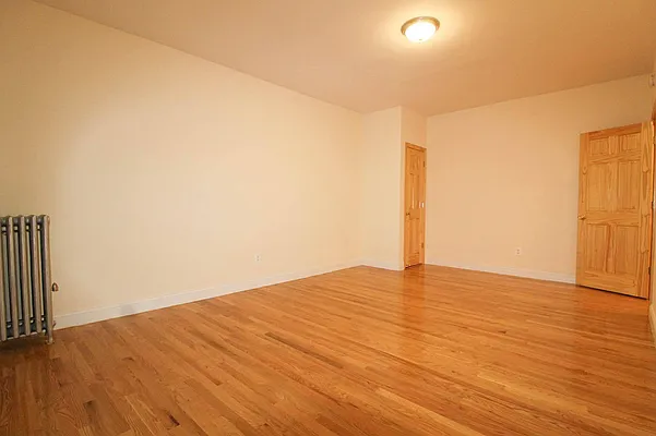 Rented by Voro New York | media 23