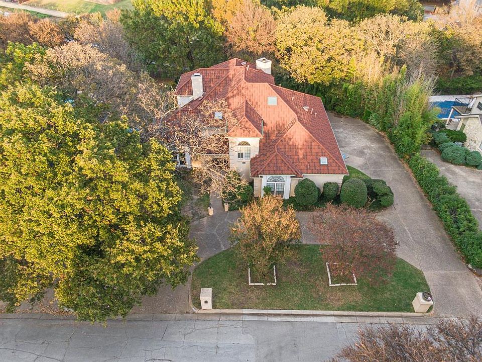 1st image of 6017 Woodlake Dr