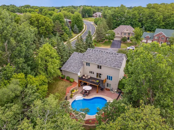 1400 Wisconsin Ct, Hudson, WI 54016