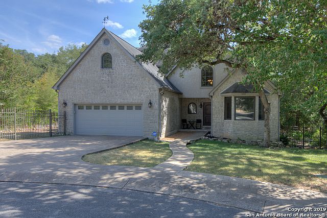 1st image of 640 Bluffside Dr
