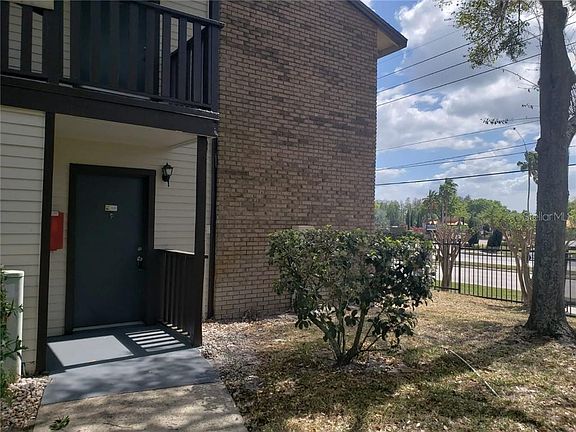 3rd image of 4609 Cason Cove Dr APT 518