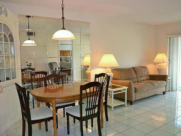 3rd image of 9855 Sandalfoot Blvd APT 308