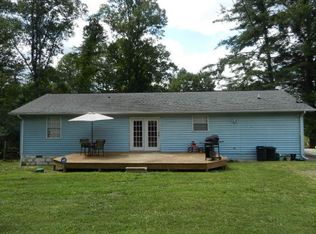 321 Liberty Rd, Wartburg, TN 37887