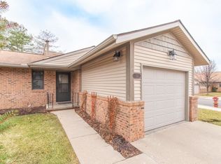 824 Moore Dr, Chelsea, MI 48118