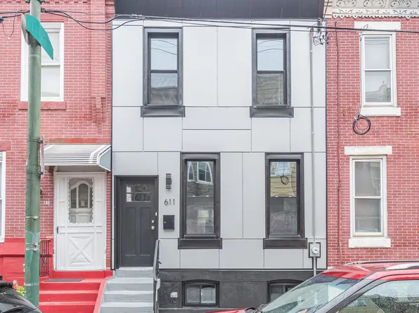 611 Tasker St, Philadelphia, PA 19148