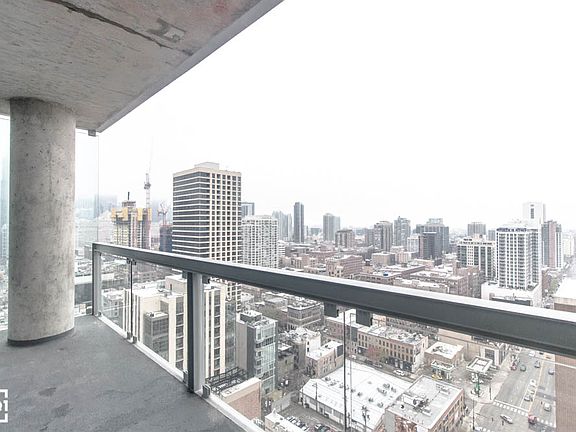 4th image of 730 N La Salle Dr #2517