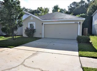 6665 Gentle Oaks Dr E, Jacksonville, FL 32244